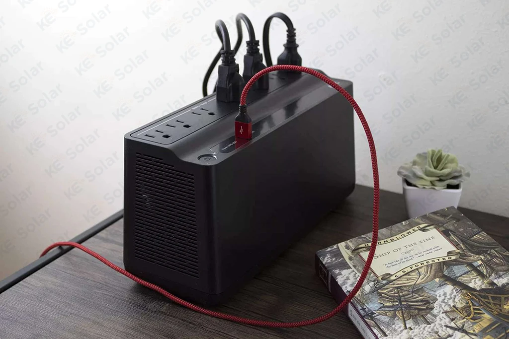 UPS خانگی (کوچک)